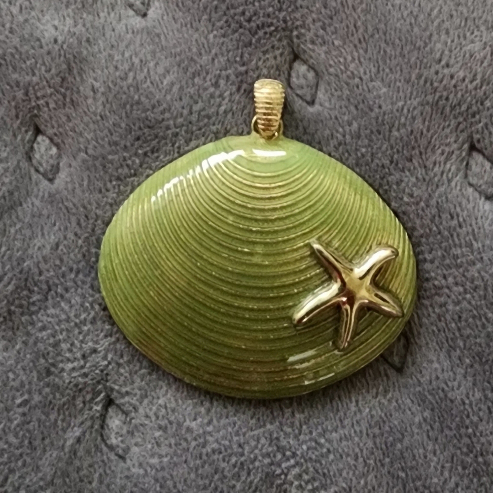 Seashell Pendant by Swell Caroline Jewelry